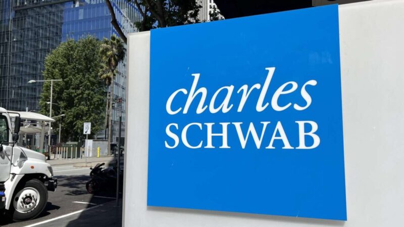 Charles Schwab Review 2026: The Best Brokerage for Long-Term Investors?